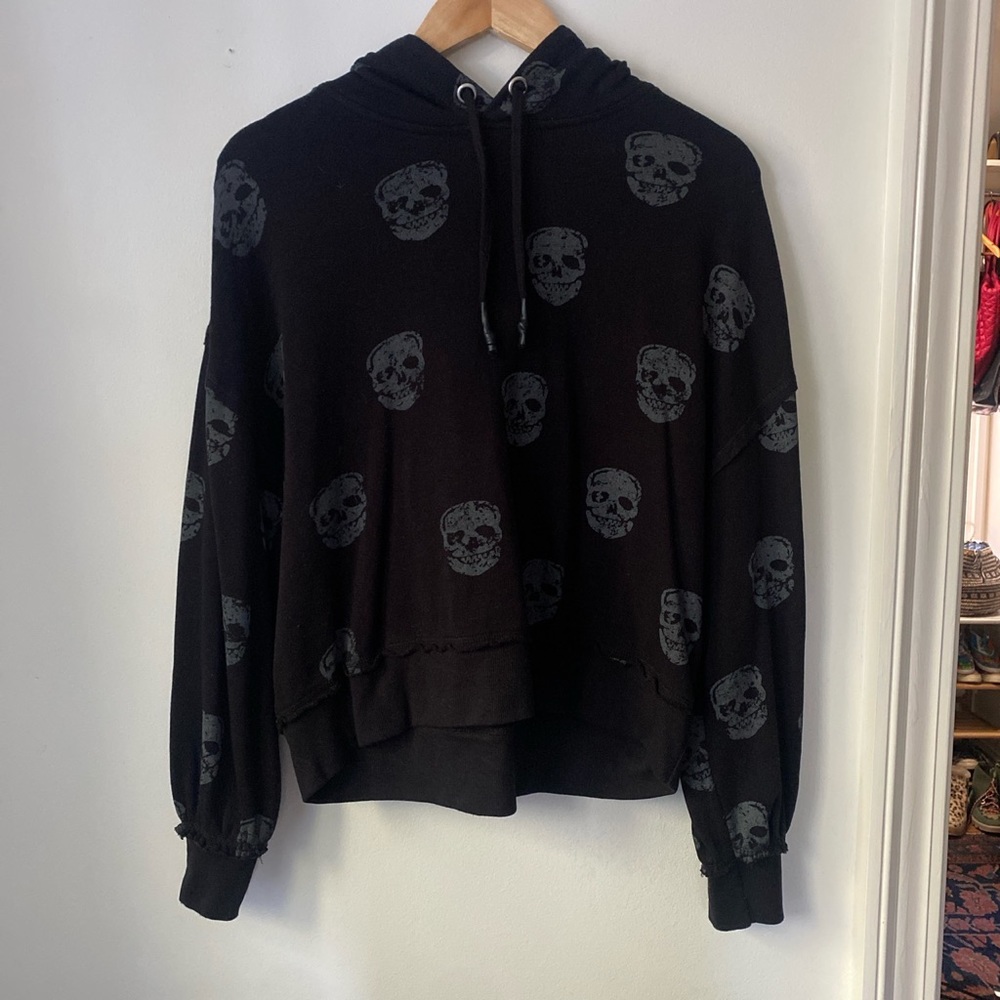 Skull hoodie